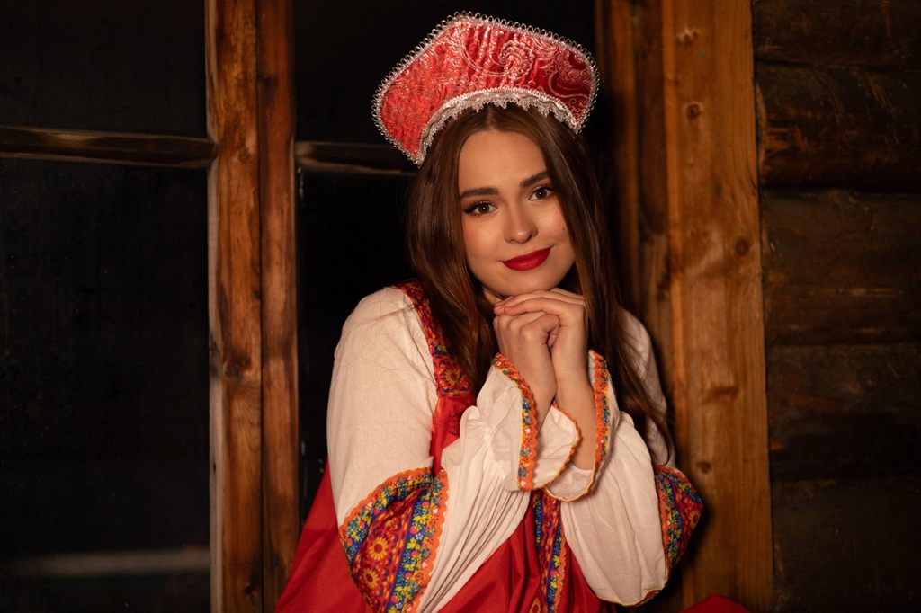 Русская красавица — кадр 13